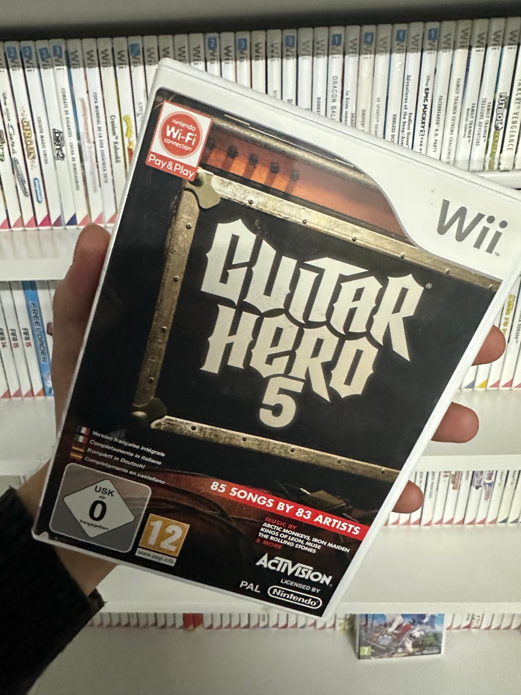 Guitar Hero 5 (2009) – Wii’s Rhythmic Rock Adventure 🎸🎶🤘